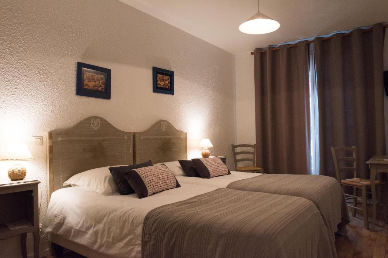 Logis Hotel Castel Mouisson Barbentane Eksteriør billede